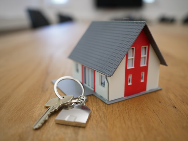 Image of a model house in the office of a real estate investment office