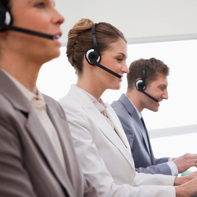 Image of an IT call center team