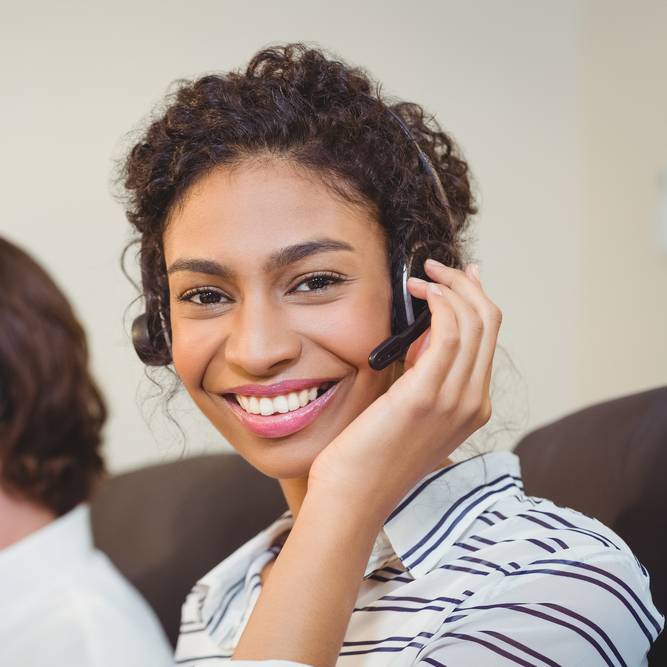 Image of a MAP call center representative providing order taking answering services