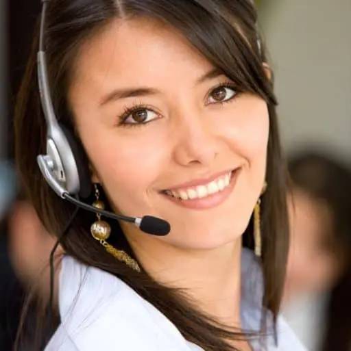Image of a virtual receptionist providing answering service for immigration attorneys